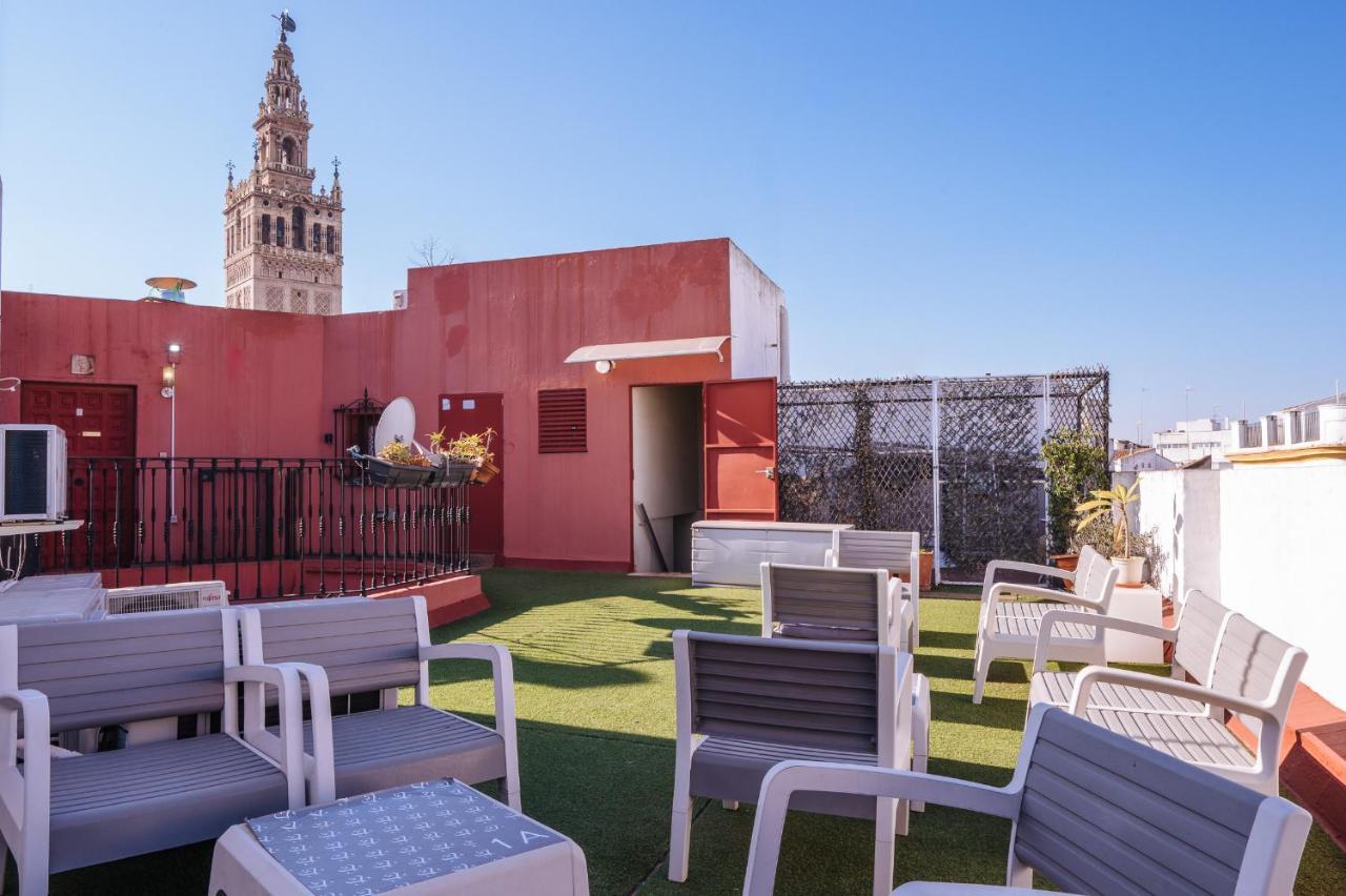 Ferienwohnung Atico Lujo Junto A La Catedral. Giralda Sevilla Exterior foto