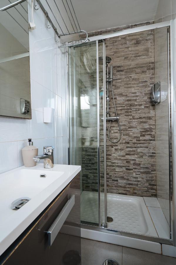 Ferienwohnung Atico Lujo Junto A La Catedral. Giralda Sevilla Exterior foto